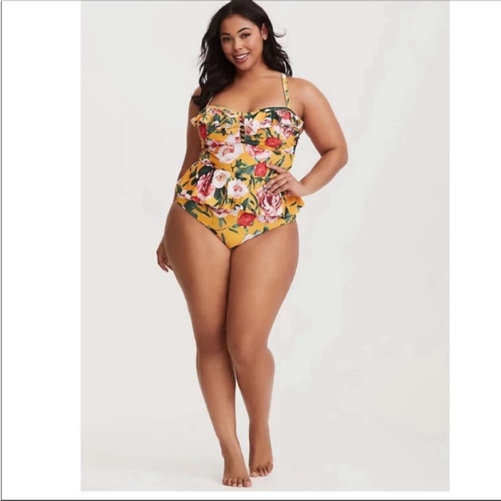 Torrid yellow floral peplum swimsuit - Picture 3 of 10